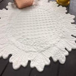 Cream Sonia Providence Reversible Round Quilt Placemat